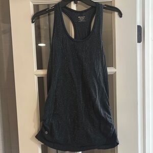 Athleta Dark Blue Shimmer Sleeveless Tank Top. Women’s Medium